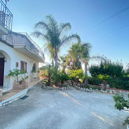 Sunset Villa